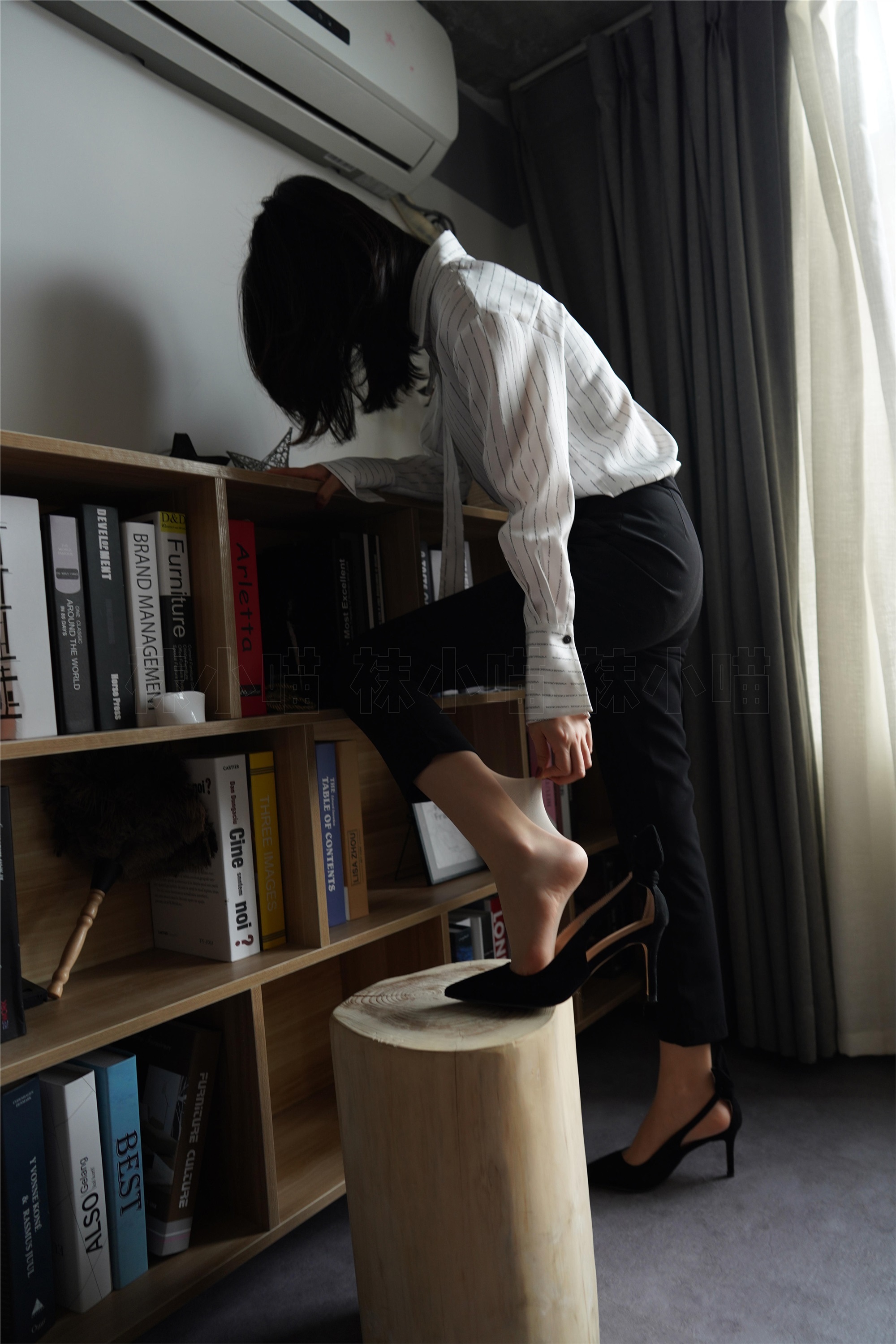 KittyWawa袜小喵  KT168 《吃我一脚》